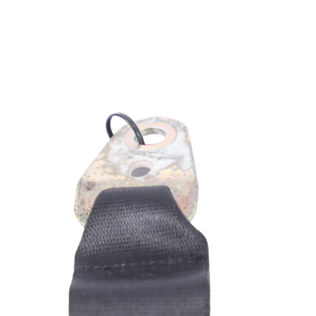  Ceinture de sécurité BMW E38 Banquette arrière Boucle inférieure - SKU 8174360 - Numéro de pièce 8174360