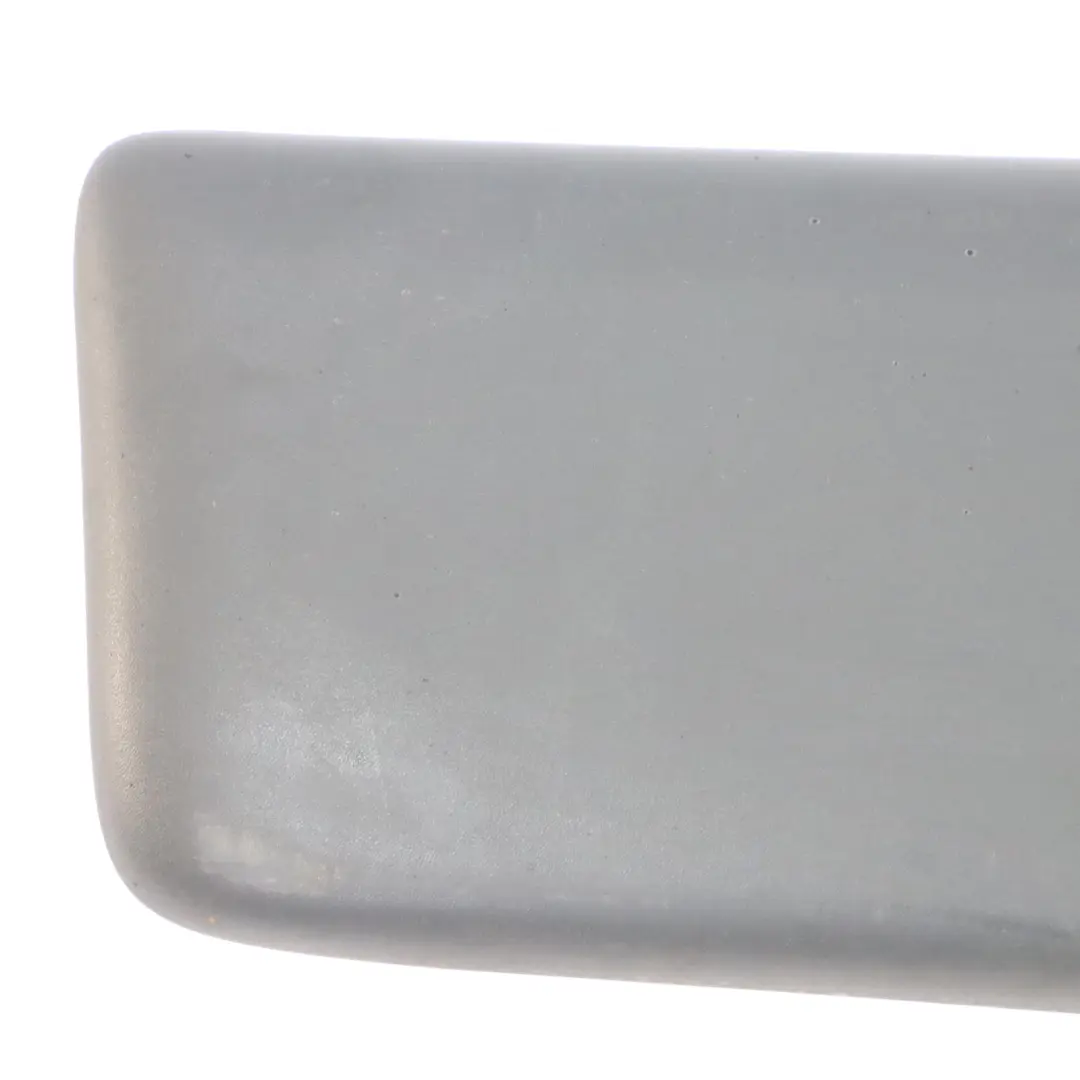 Moulure de panneau de porte avant gauche pour Vivaro Renault Trafic à propos du numéro de pièce 8200036088 Vivaro Renault Trafic Moulure de panneau de porte avant gauche - SKU 8200036088 - Numéro de pièce 8200036088