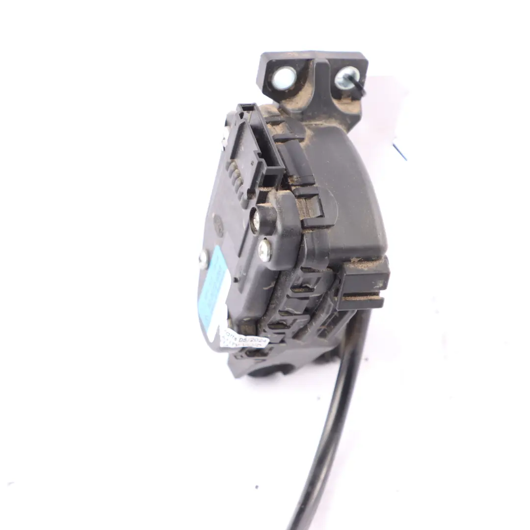 Throttle Pedal Vauxhall Movano A Renault Master II Gas Accelerator to with Part number 8200724063 Throttle Pedal Vauxhall Movano A Renault Master II Gas Accelerator - SKU 8200724063 - Part number 8200724063