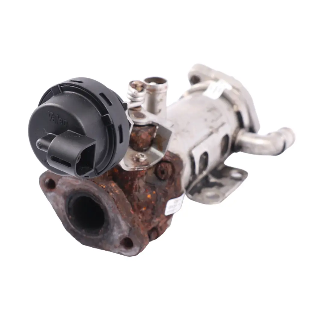 Enfriador EGR para Opel Vivaro Renault Trafic 2.0 Diesel con número de pieza 8200873678 Opel Vivaro Renault Trafic 2.0 Diesel Enfriador EGR - SKU 8200873678 - Número de pieza 8200873678