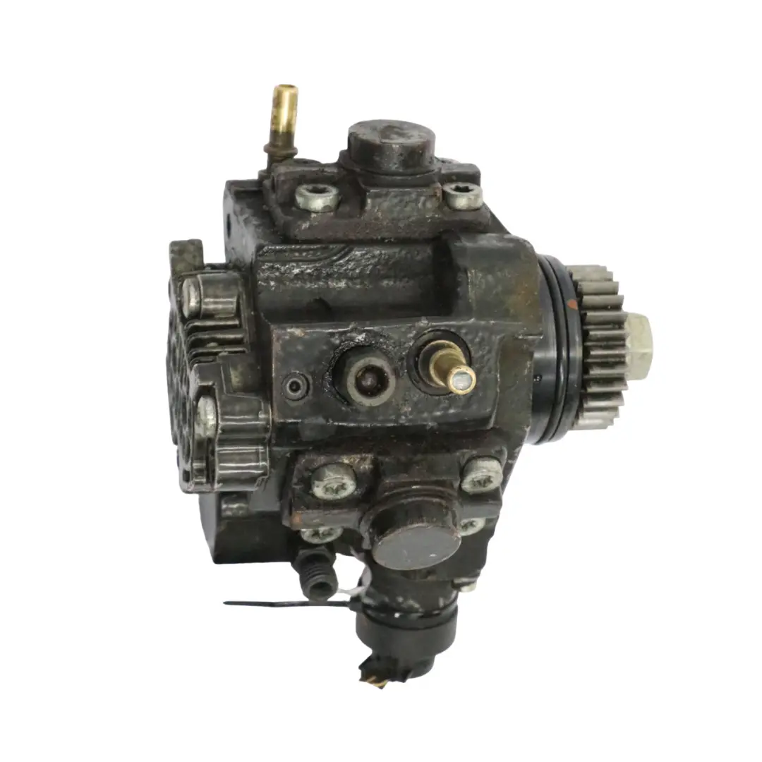 Pompe à essence à injection haute pression pour Renault Trafic II Vivaro A 2.0 DCi à propos du numéro de pièce 8200950493-1 Renault Trafic II Vivaro A 2.0 DCi Pompe à essence à injection haute pression - SKU 8200950493-1 - Numéro de pièce 8200950493-1