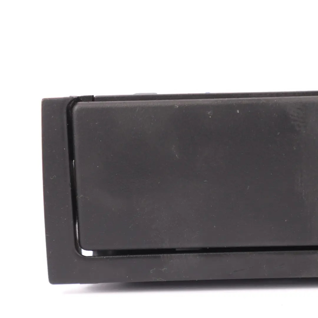 Housse décorative pour tableau de bord pour BMW E46 à propos du numéro de pièce 8202188 BMW E46 Housse décorative pour tableau de bord - SKU 8202188 - Numéro de pièce 8202188