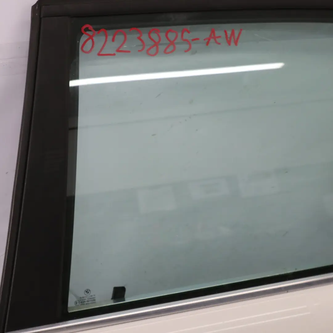 BMW E38 Puerta Trasera Izquierda Alpinweiss Alpine Blanco 3 - 300 - SKU 8223885-AW - Número de pieza 8223885