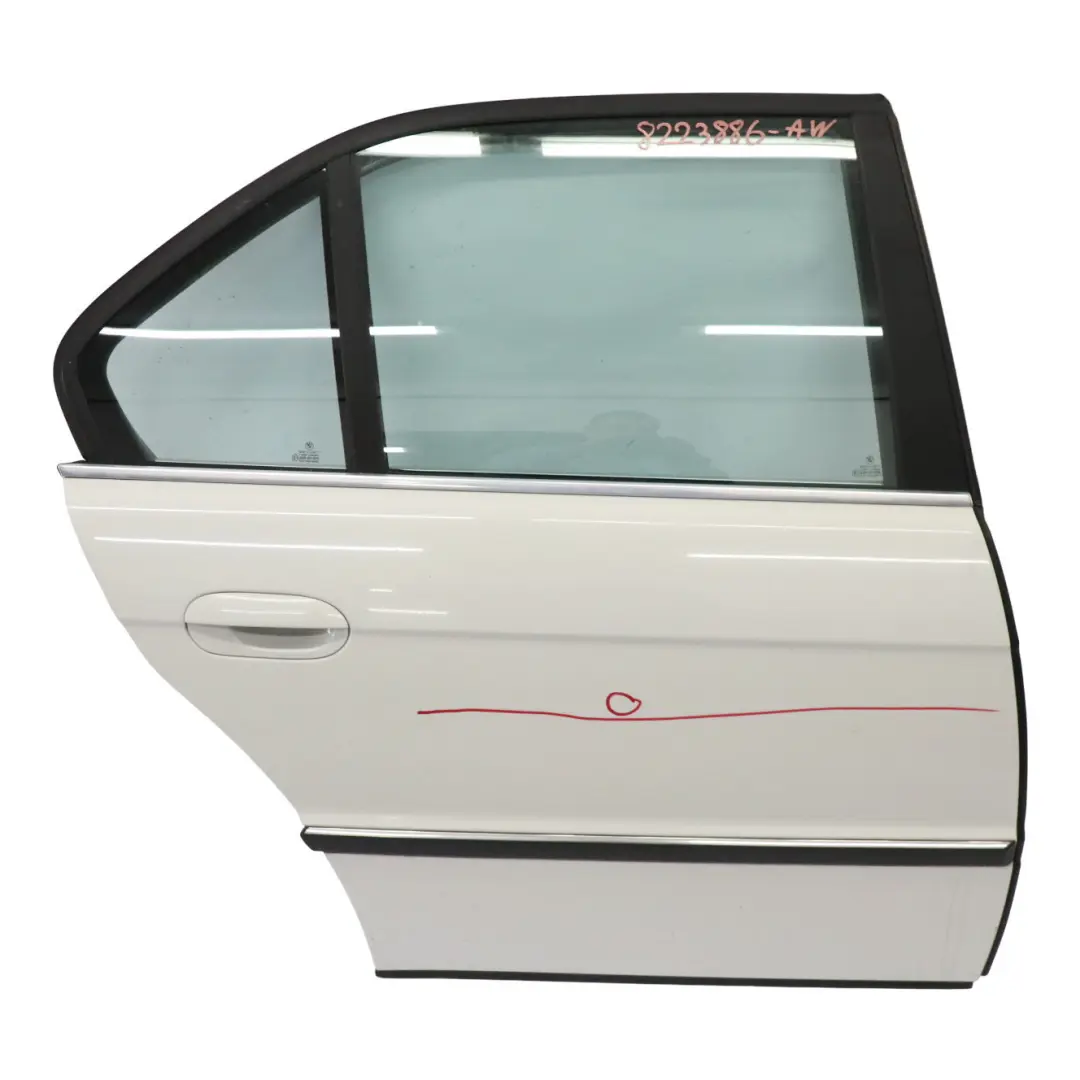 Puerta Trasera Derecha Alpinweiss Alpine Blanco 3 - 300 para BMW E38 con número de pieza 8223886 BMW E38 Puerta Trasera Derecha Alpinweiss Alpine Blanco 3 - 300 - SKU 8223886-AW - Número de pieza 8223886