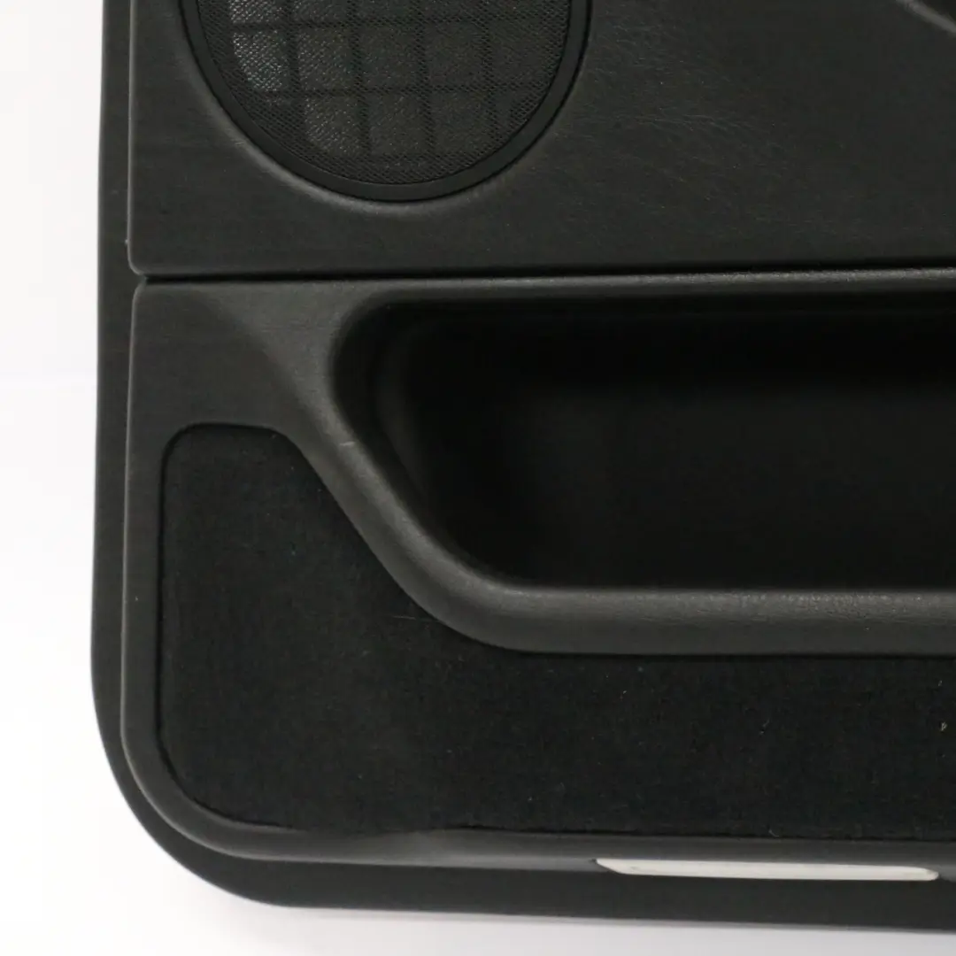 Tarjeta de Puerta Trasera Derecha Forro Recubrimiento Tapa Cuero Negro para BMW E38 con número de pieza 8227158 BMW E38 Tarjeta de Puerta Trasera Derecha Forro Recubrimiento Tapa Cuero Negro - SKU 8227158 - Número de pieza 8227158