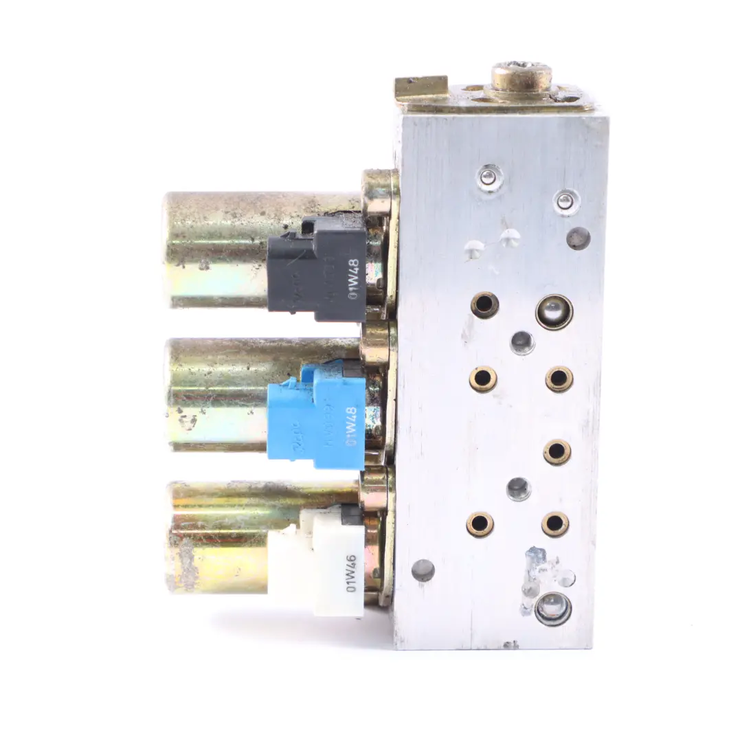Bloque válvulas BMW E46 Convertible Techo plegable Válvula control bomba para con número de pieza 8234529 Bloque válvulas BMW E46 Convertible Techo plegable Válvula control bomba - SKU 8234529 - Número de pieza 8234529