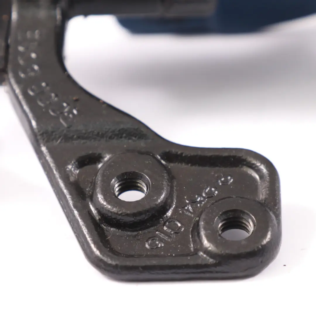 Boot Split Tailgate Window Hinge Bracket Blue to BMW E46 Touring Rear with Part number 8254015 BMW E46 Touring Rear Boot Split Tailgate Window Hinge Bracket Blue - SKU 8254015 - Part number 8254015