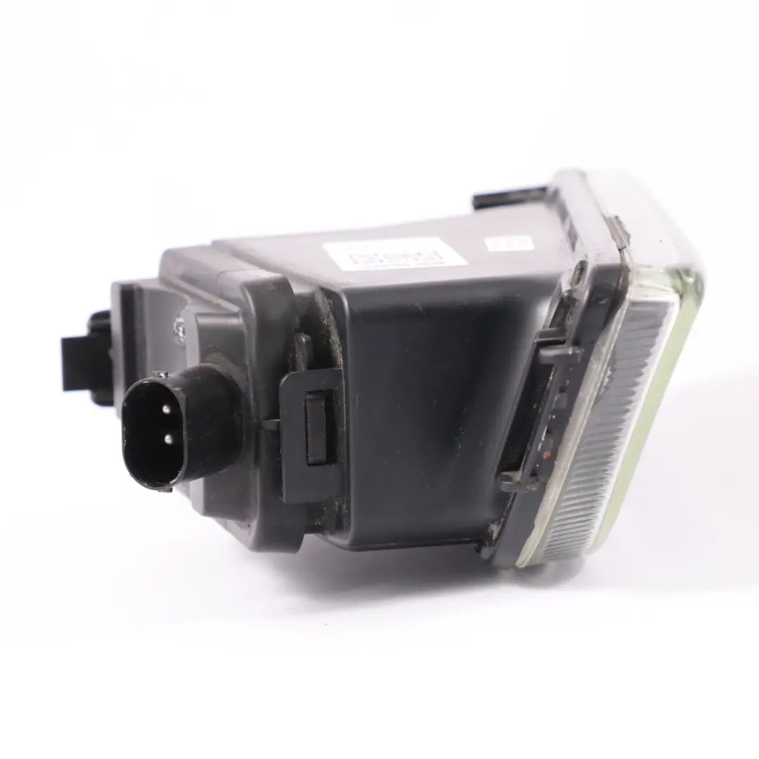 Vorne Rechts Stoßstange Nebelscheinwerfer Halogen für BMW E38 mit Teilenummer 8352024 BMW E38 Vorne Rechts Stoßstange Nebelscheinwerfer Halogen - SKU 8352024 - Teilenummer 8352024