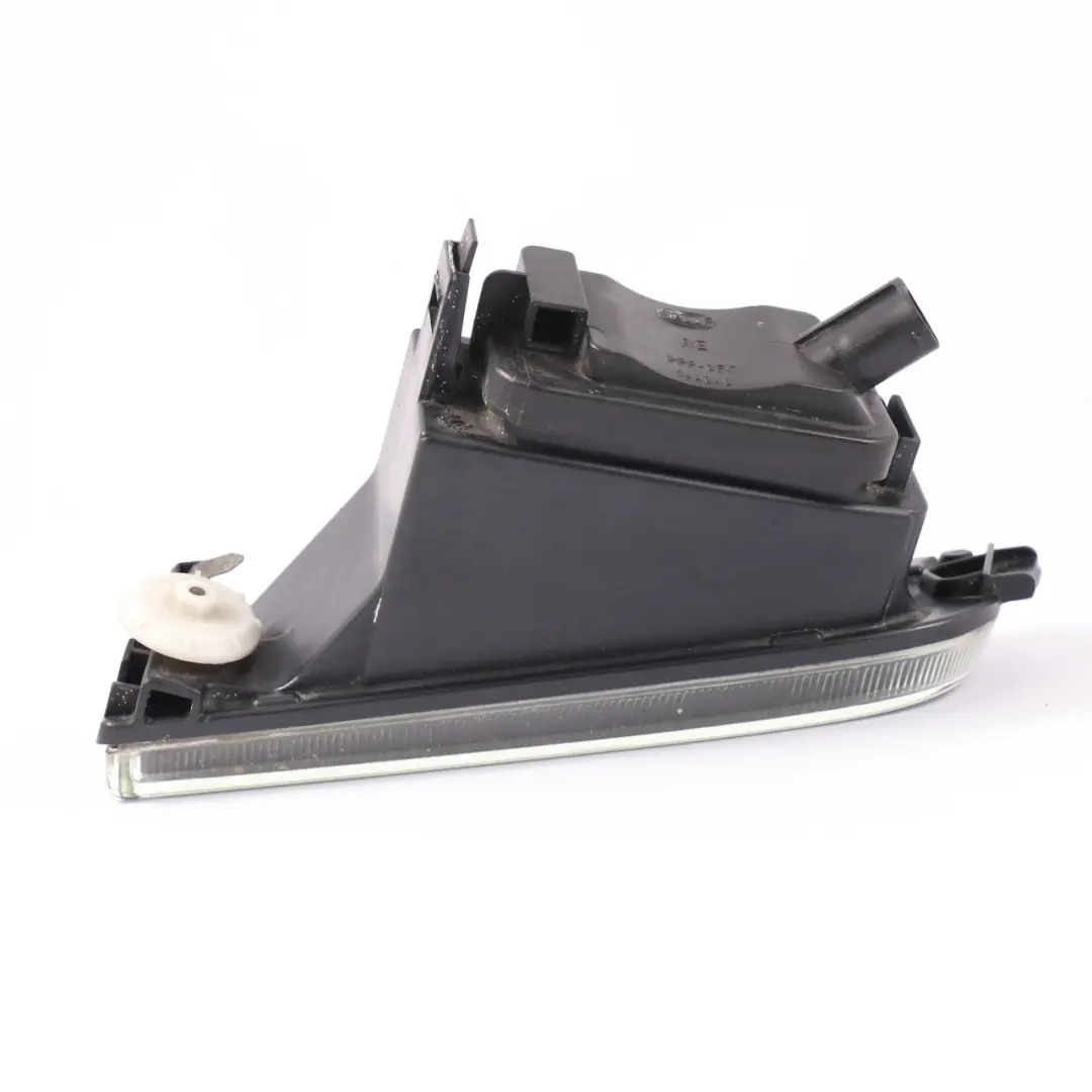 Vorne Rechts Stoßstange Nebelscheinwerfer Halogen BMW E38 - SKU 8352024 - Teilenummer 8352024