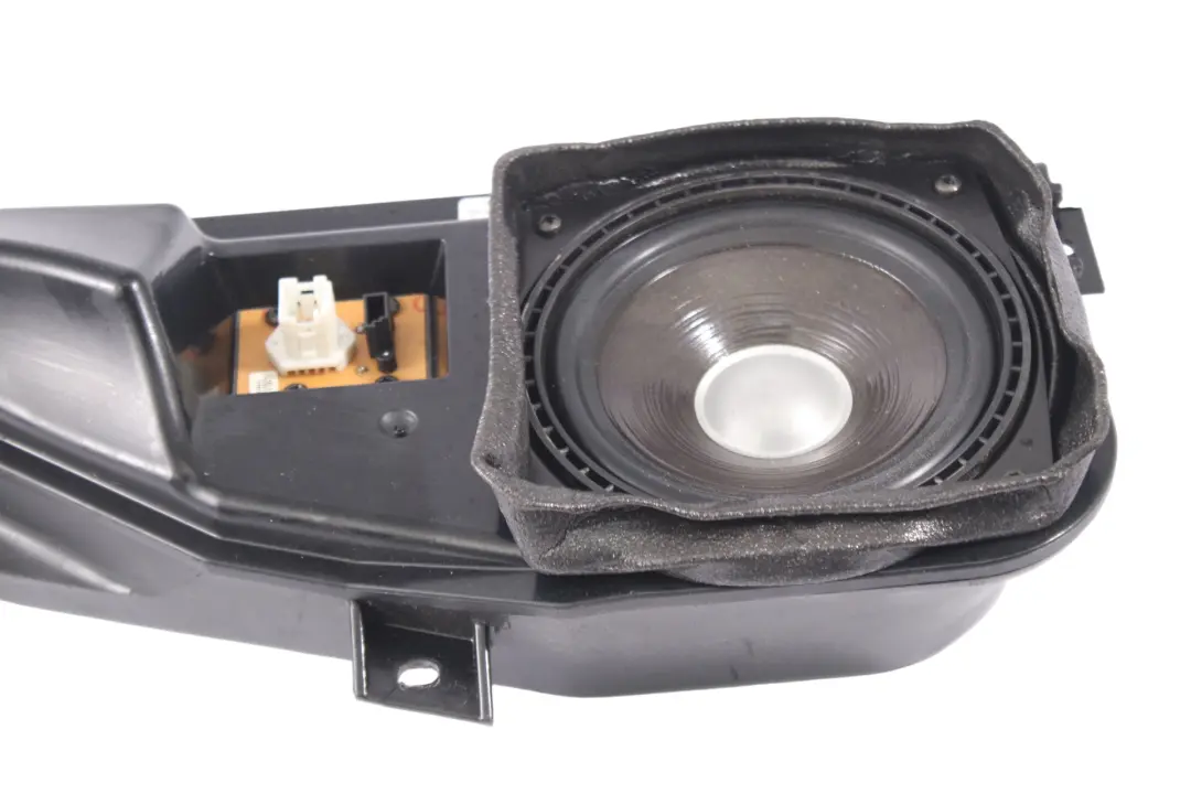 Caja de altavoces BMW E38 Tarjeta de puerta trasera derecha estéreo HiFi para con número de pieza 8352432 Caja de altavoces BMW E38 Tarjeta de puerta trasera derecha estéreo HiFi - SKU 8352432 - Número de pieza 8352432