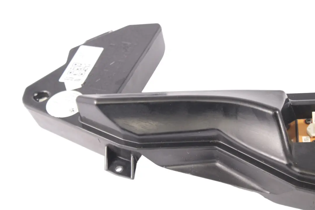  Boîtier de haut-parleur BMW E38 Carte porte arrière droite stéréo HiFi - SKU 8352432 - Numéro de pièce 8352432