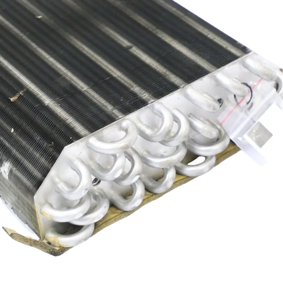 Evaporateur Climatisation Automatique Soupape d'Expansion A/C pour BMW E38 à propos du numéro de pièce 8372191 BMW E38 Evaporateur Climatisation Automatique Soupape d'Expansion A/C - SKU 8372191 - Numéro de pièce 8372191