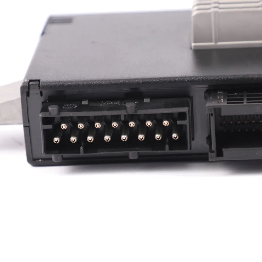 Module de contrôle des phares Unité de contrôle ECU Lear LCM II pour BMW E38 à propos du numéro de pièce 8372875 BMW E38 Module de contrôle des phares Unité de contrôle ECU Lear LCM II - SKU 8372875 - Numéro de pièce 8372875