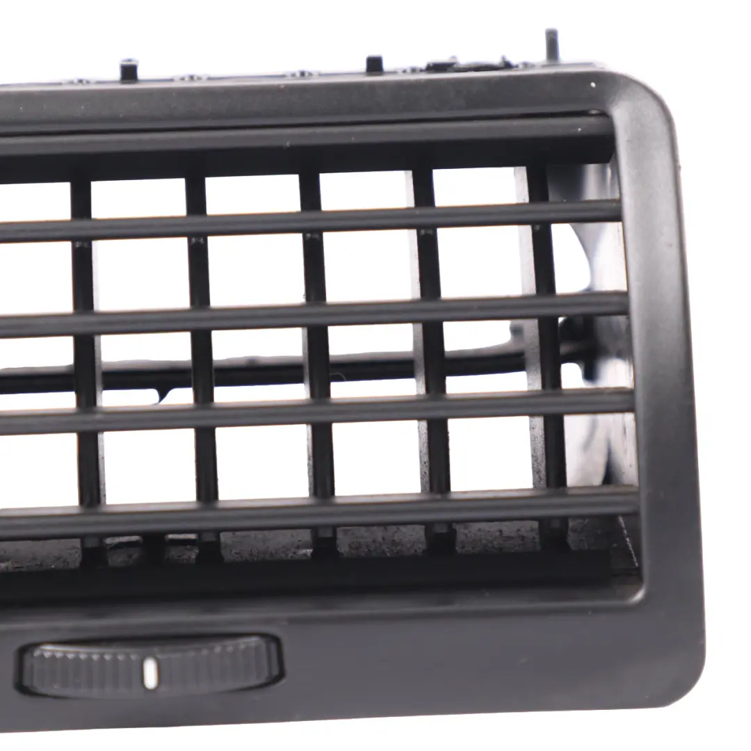  Évent d'air BMW E38 Tableau de bord Grille d'air frais gauche Noir - SKU 8390113 - Numéro de pièce 8390113