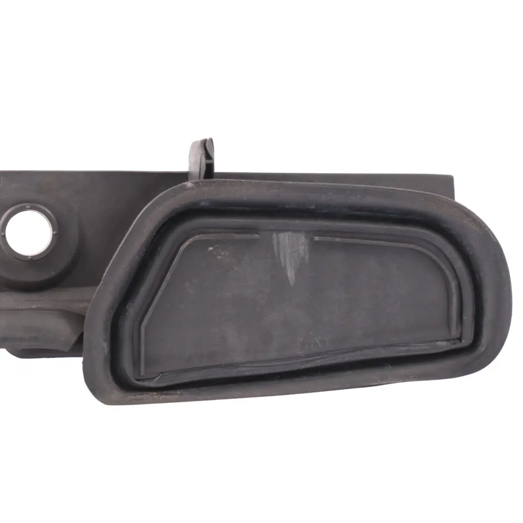 BMW E38 Condotto di aspirazione dell'aria della presa d'aria del cofano - SKU 8390380 - Numero di parte 8390380