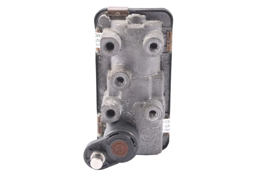 N47N Siłownik Sterownik Nastawnik Turbo Turbosprężarki do BMW E90 LCI o numerze 8515188 BMW E90 LCI N47N Siłownik Sterownik Nastawnik Turbo Turbosprężarki - SKU 8515188-4 - Numer Części 8515188