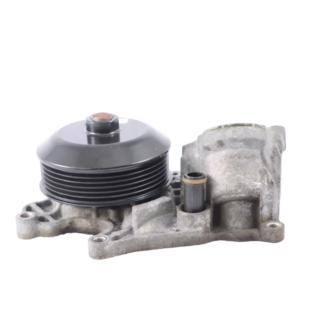 Pompa acqua BMW F30 F31 F32 F10 F11 N57N Unità refrigerante motore per con numero di parte 8516205 Pompa acqua BMW F30 F31 F32 F10 F11 N57N Unità refrigerante motore - SKU 8516205 - Numero di parte 8516205