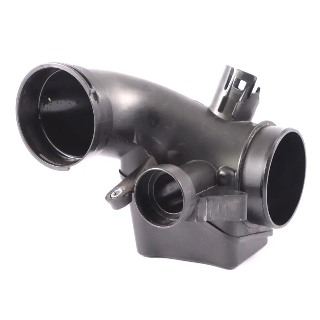 Tubo de admisión de aire BMW G30 G31 G11 G32 GT X3 G01 X5 G05 Diesel B57 para con número de pieza 8571705 Tubo de admisión de aire BMW G30 G31 G11 G32 GT X3 G01 X5 G05 Diesel B57 - SKU 8571705 - Número de pieza 8571705