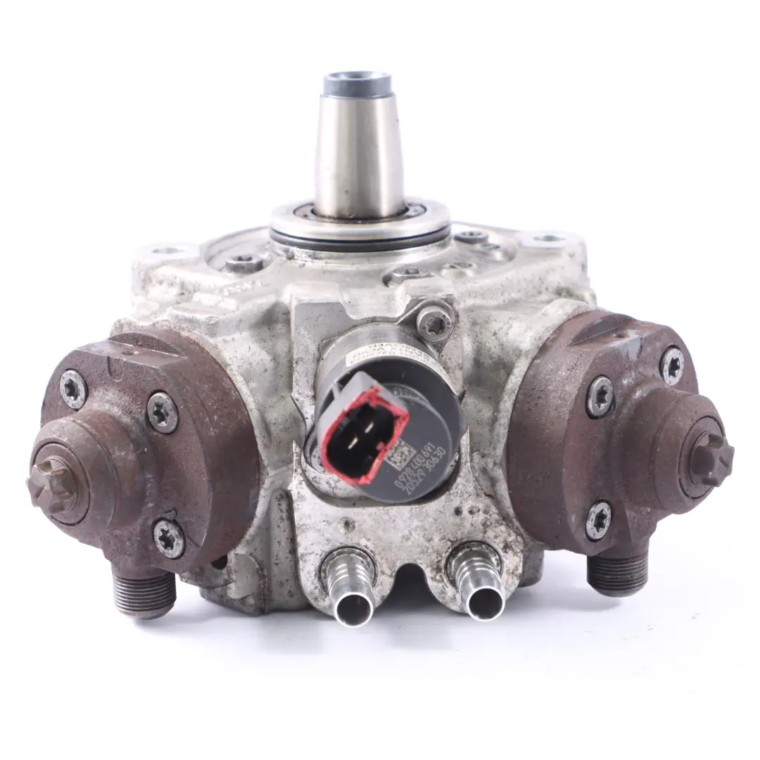 N57 Pompa carburante alta pressione 7800123 per BMW X5 X6 E70 E71 E90 E92 LCI Diesel con numero di parte 8577654 BMW X5 X6 E70 E71 E90 E92 LCI Diesel N57 Pompa carburante alta pressione 7800123 - SKU 8577654-1 - Numero di parte 8577654