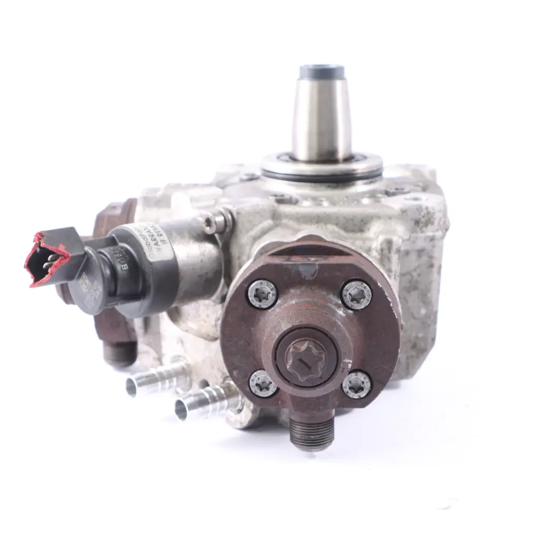 N57 Pompa carburante alta pressione 7800123 per BMW X5 X6 E70 E71 E90 E92 LCI Diesel con numero di parte 8577654 BMW X5 X6 E70 E71 E90 E92 LCI Diesel N57 Pompa carburante alta pressione 7800123 - SKU 8577654-1 - Numero di parte 8577654