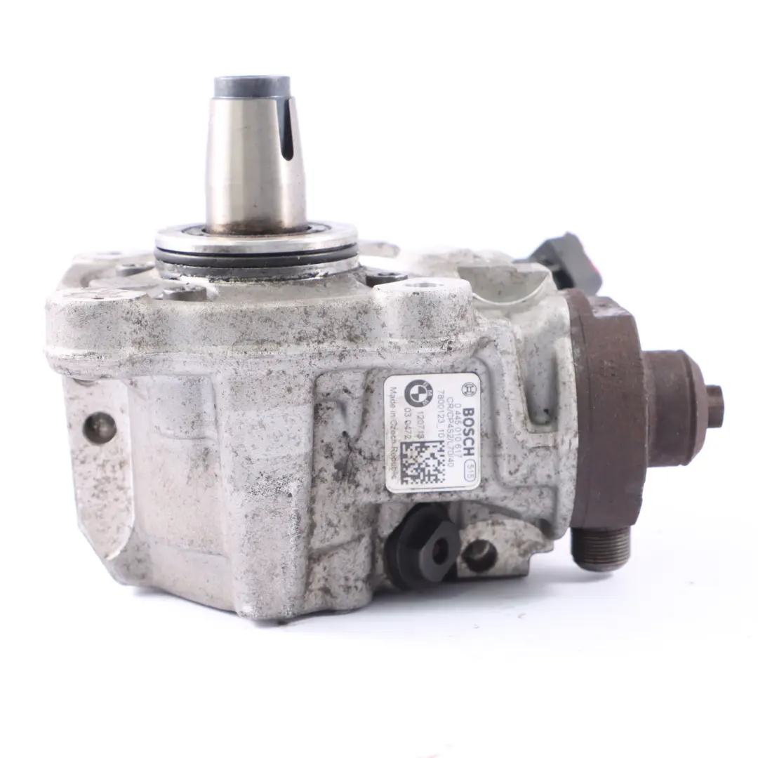 N57 Pompa carburante alta pressione 7800123 per BMW X5 X6 E70 E71 E90 E92 LCI Diesel con numero di parte 8577654 BMW X5 X6 E70 E71 E90 E92 LCI Diesel N57 Pompa carburante alta pressione 7800123 - SKU 8577654-1 - Numero di parte 8577654