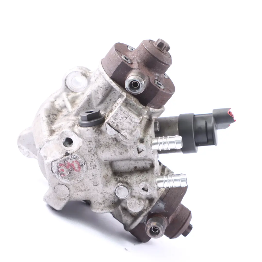 N57 Pompa carburante alta pressione 7800123 per BMW X5 X6 E70 E71 E90 E92 LCI Diesel con numero di parte 8577654 BMW X5 X6 E70 E71 E90 E92 LCI Diesel N57 Pompa carburante alta pressione 7800123 - SKU 8577654-1 - Numero di parte 8577654