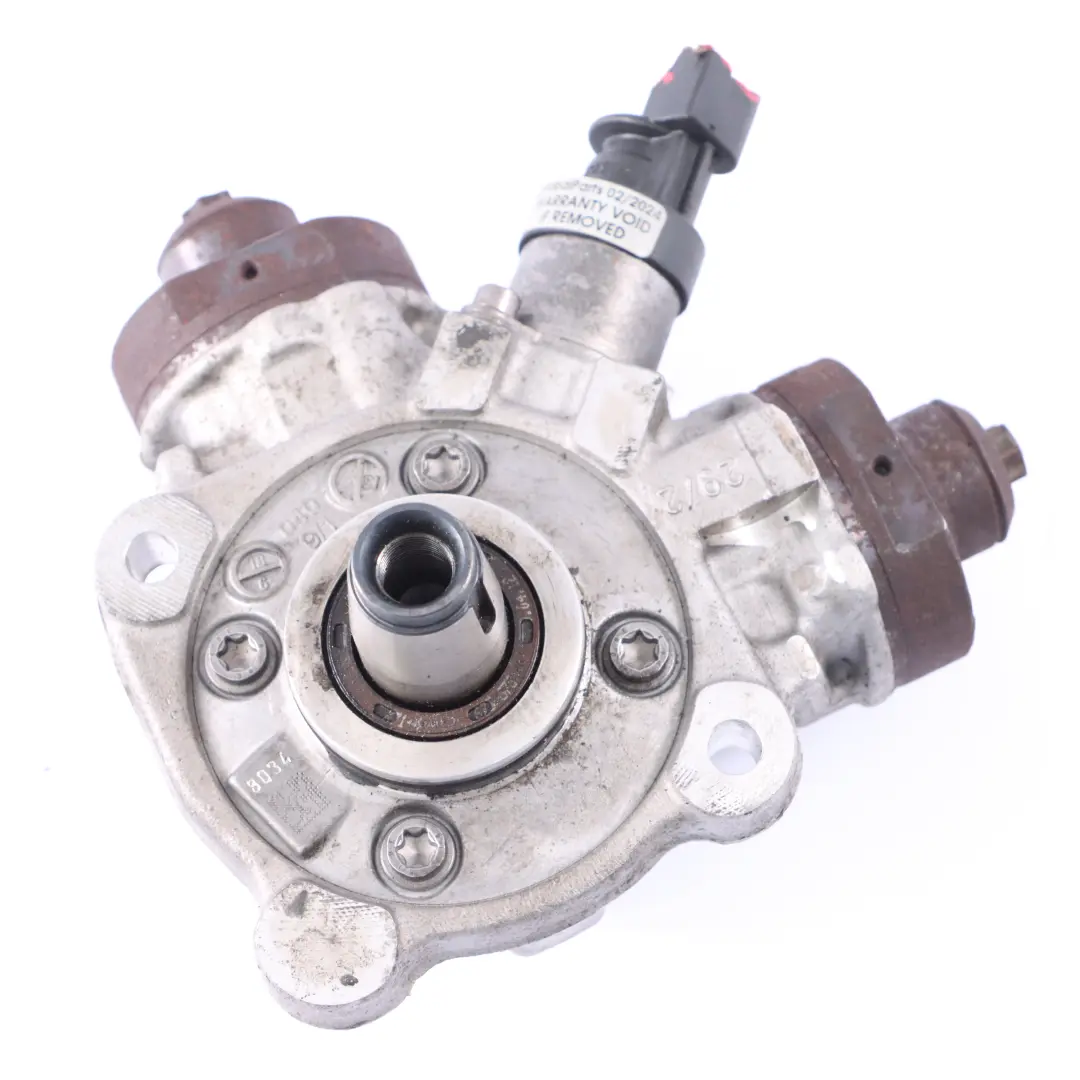 N57 Pompa carburante alta pressione 7800123 per BMW X5 X6 E70 E71 E90 E92 LCI Diesel con numero di parte 8577654 BMW X5 X6 E70 E71 E90 E92 LCI Diesel N57 Pompa carburante alta pressione 7800123 - SKU 8577654-1 - Numero di parte 8577654