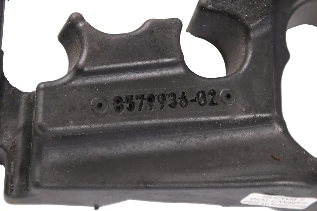 Bouclier thermique BMW G20 G21 G30 G31 Protection plaque moteur gauche pour à propos du numéro de pièce 8579936 Bouclier thermique BMW G20 G21 G30 G31 Protection plaque moteur gauche - SKU 8579936 - Numéro de pièce 8579936