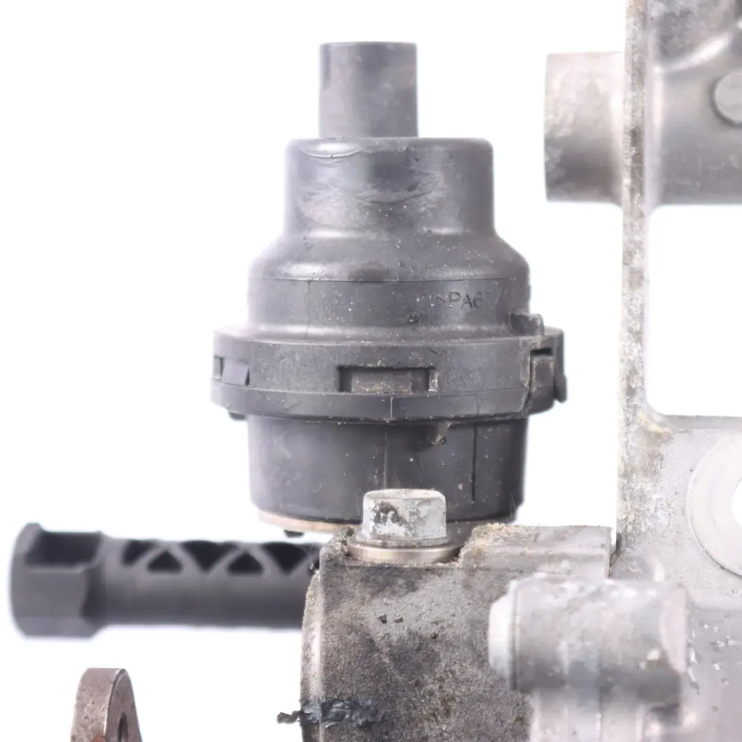  Pompe à eau BMW G20 G21 G30 G31 Diesel B47 Boîtier de thermostat - SKU 8591718 - Numéro de pièce 8591718