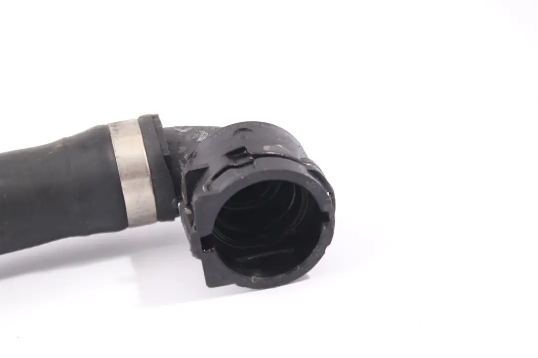 Tubo flessibile del liquido di raffreddamento BMW G30 G31 trasmissione per con numero di parte 8592808 Tubo flessibile del liquido di raffreddamento BMW G30 G31 trasmissione - SKU 8592808 - Numero di parte 8592808