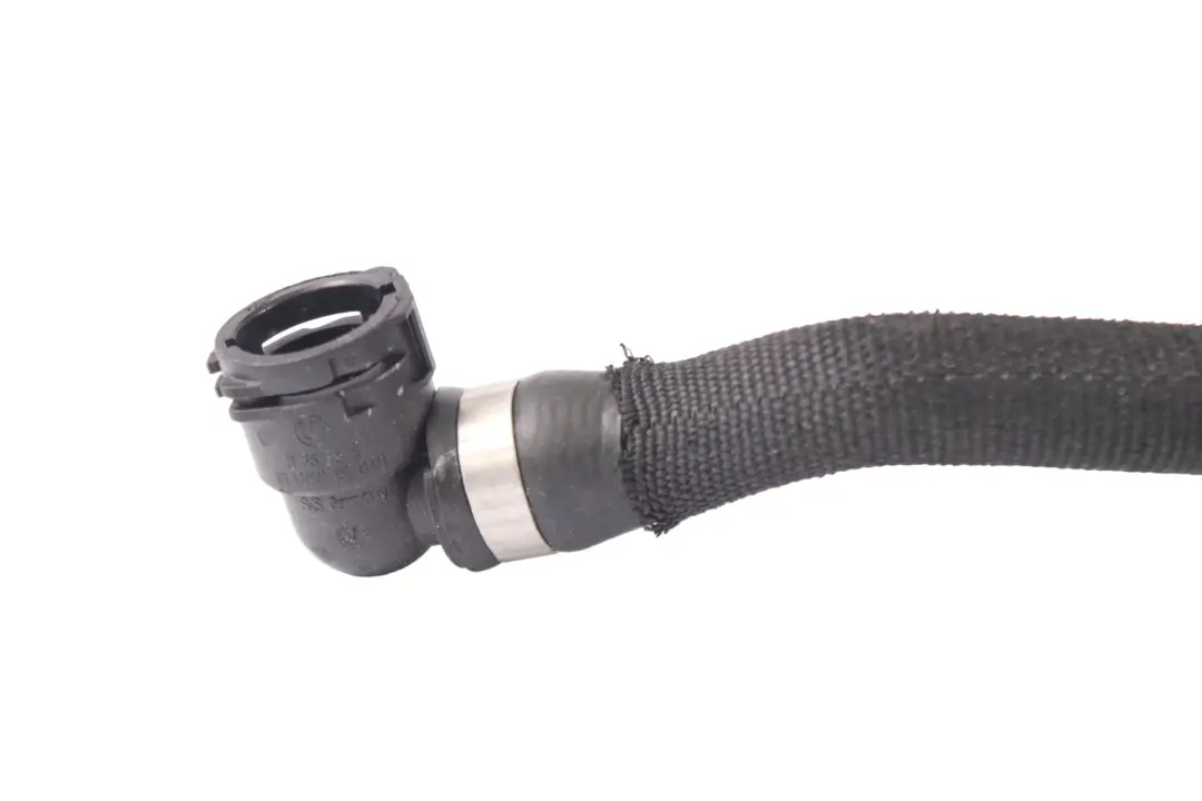 Manguera de refrigerante BMW G30 G31 G32 GT de transmisión diesel para con número de pieza 8592808 Manguera de refrigerante BMW G30 G31 G32 GT de transmisión diesel - SKU 8592808 - Número de pieza 8592808