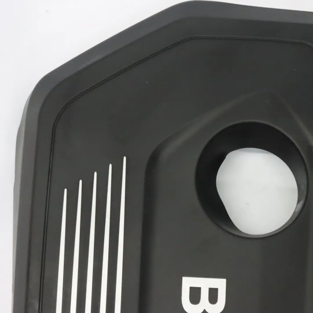 B58 to BMW F30 F31 F32 F33 F36 LCI G11 G12 Engine Cover Petrol with Part number 8616573 BMW F30 F31 F32 F33 F36 LCI G11 G12 Engine Cover Petrol B58 - SKU 8616573 - Part number 8616573