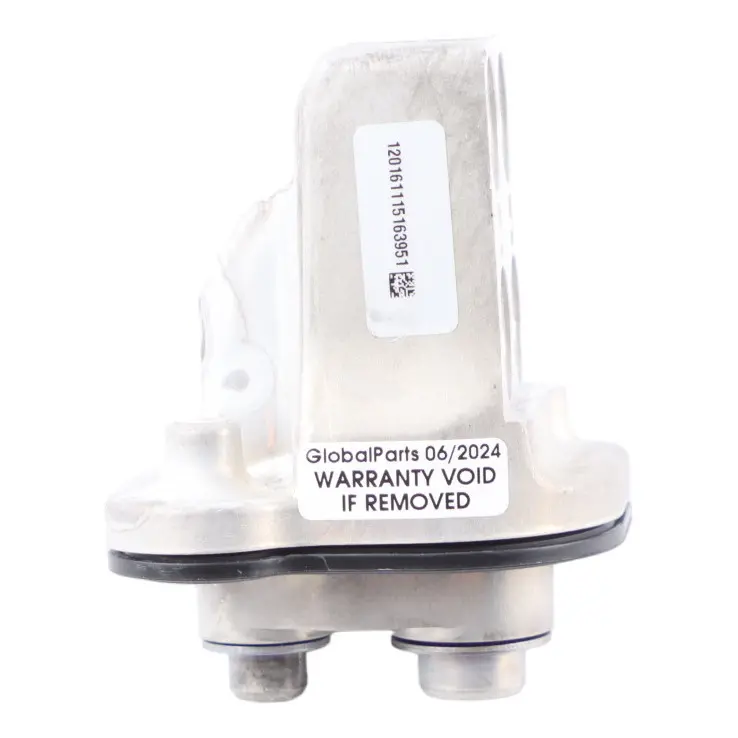 N20 Radiator Connection Line High Voltage Battery to BMW X5 F15 with Part number 8616813 BMW X5 F15 N20 Radiator Connection Line High Voltage Battery - SKU 8616813 - Part number 8616813