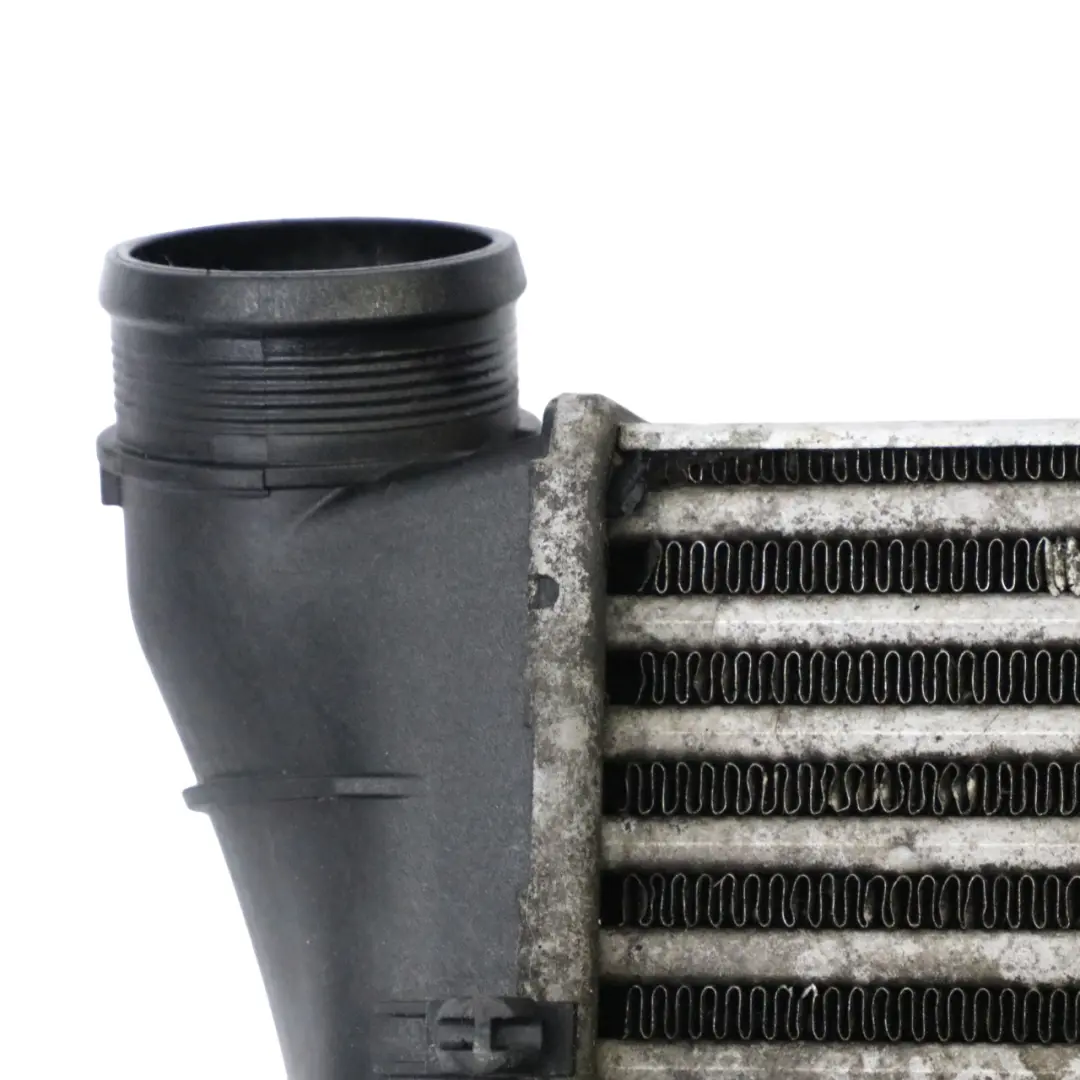 Audi A4 B7 Intercooler de charge d'air Radiateur - SKU 8e0145805s - Numéro de pièce 8E0145805S