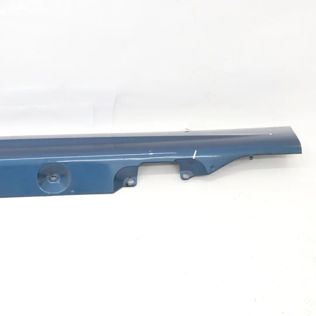 Faldón lateral izquierdo Panel de patada Topasblau Azul - 364 para BMW E46 con número de pieza 9071633 BMW E46 Faldón lateral izquierdo Panel de patada Topasblau Azul - 364 - SKU 9071633-TPB - Número de pieza 9071633