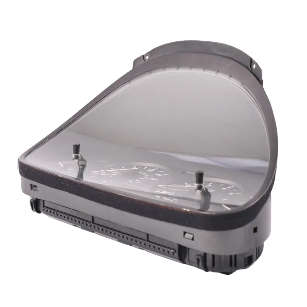 Instrument Cluster Speedo Clocks Meter Automatic to BMW E38 Petrol with Part number 9155810 BMW E38 Petrol Instrument Cluster Speedo Clocks Meter Automatic - SKU RHD-9155810 - Part number 9155810