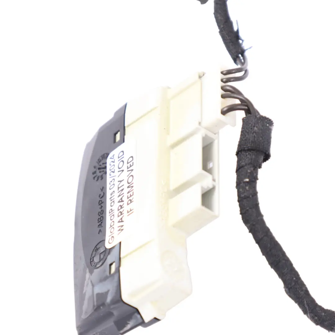 Cable Harness para Volante BMW F07 F10 F22 F30 con número de pieza 9218381 Volante BMW F07 F10 F22 F30 Cable Harness - SKU 9218381 - Número de pieza 9218381