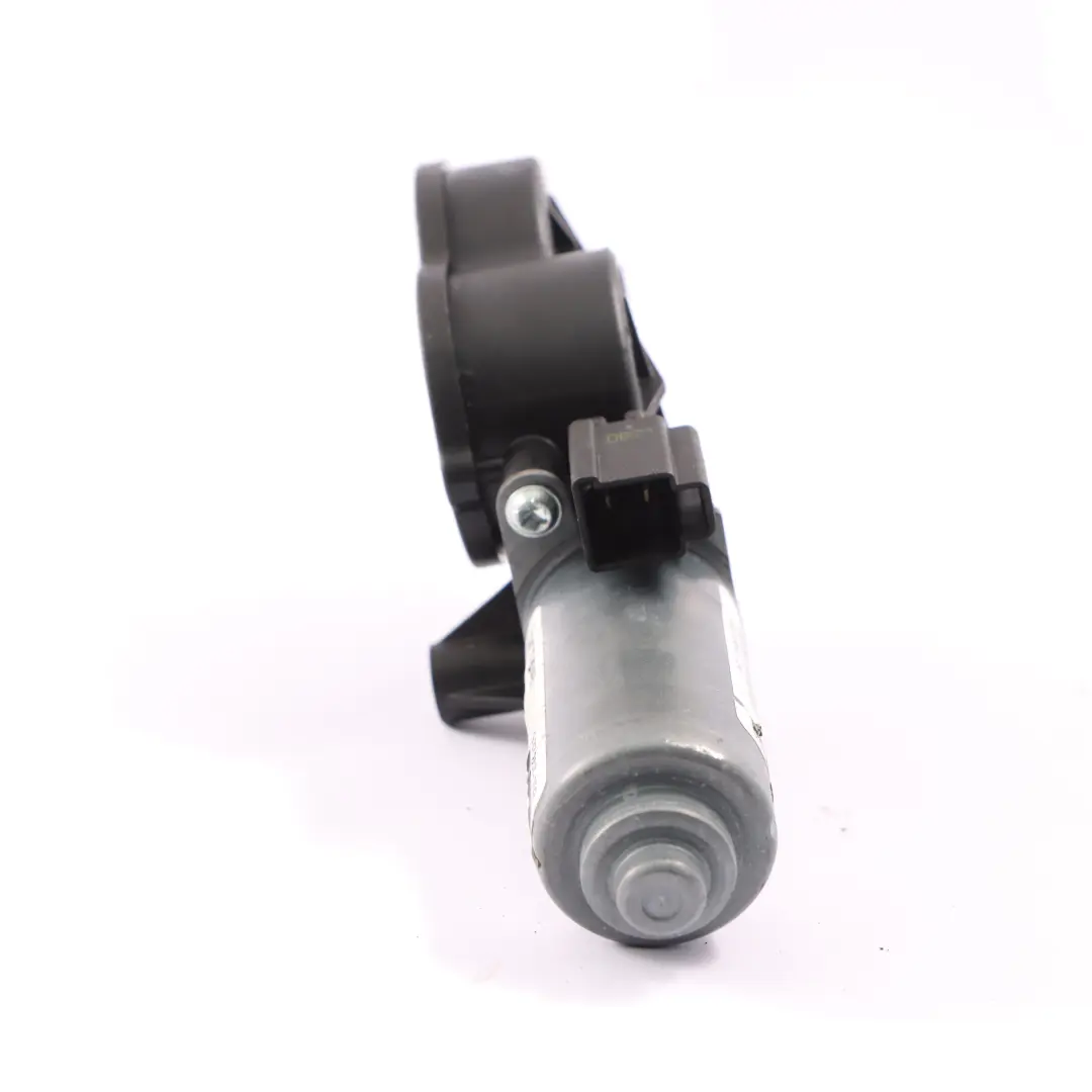 BMW G30 Seat Motor Front Left Right N/O/S Backrest Adjustment Motor - SKU 921864-104 - Part number 7314218