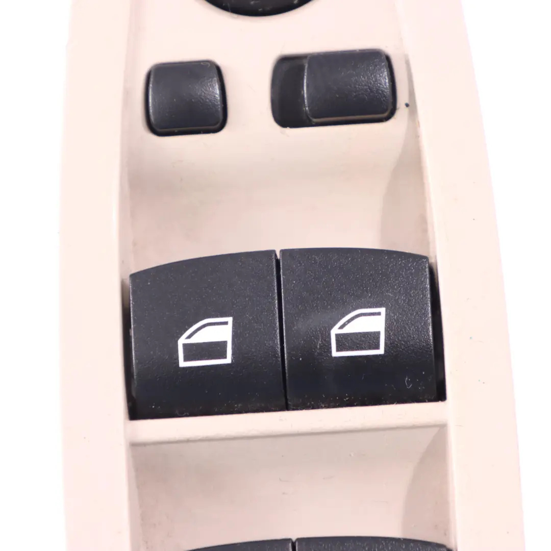 Przełącznik Podnośnika Szyby Drzwi Kierowcy Sterownik 9268734 do BMW F34 GT o numerze 9268736 BMW F34 GT Przełącznik Podnośnika Szyby Drzwi Kierowcy Sterownik 9268734 - SKU 9268736 - Numer Części 9268736