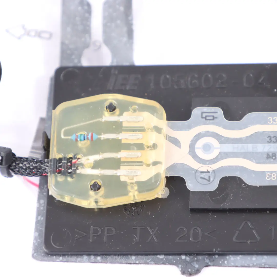 Sensore di occupazione dei sedili Mat Modulo passeggero per BMW G30 con numero di parte 9304007 BMW G30 Sensore di occupazione dei sedili Mat Modulo passeggero - SKU 9304007 - Numero di parte 9304007