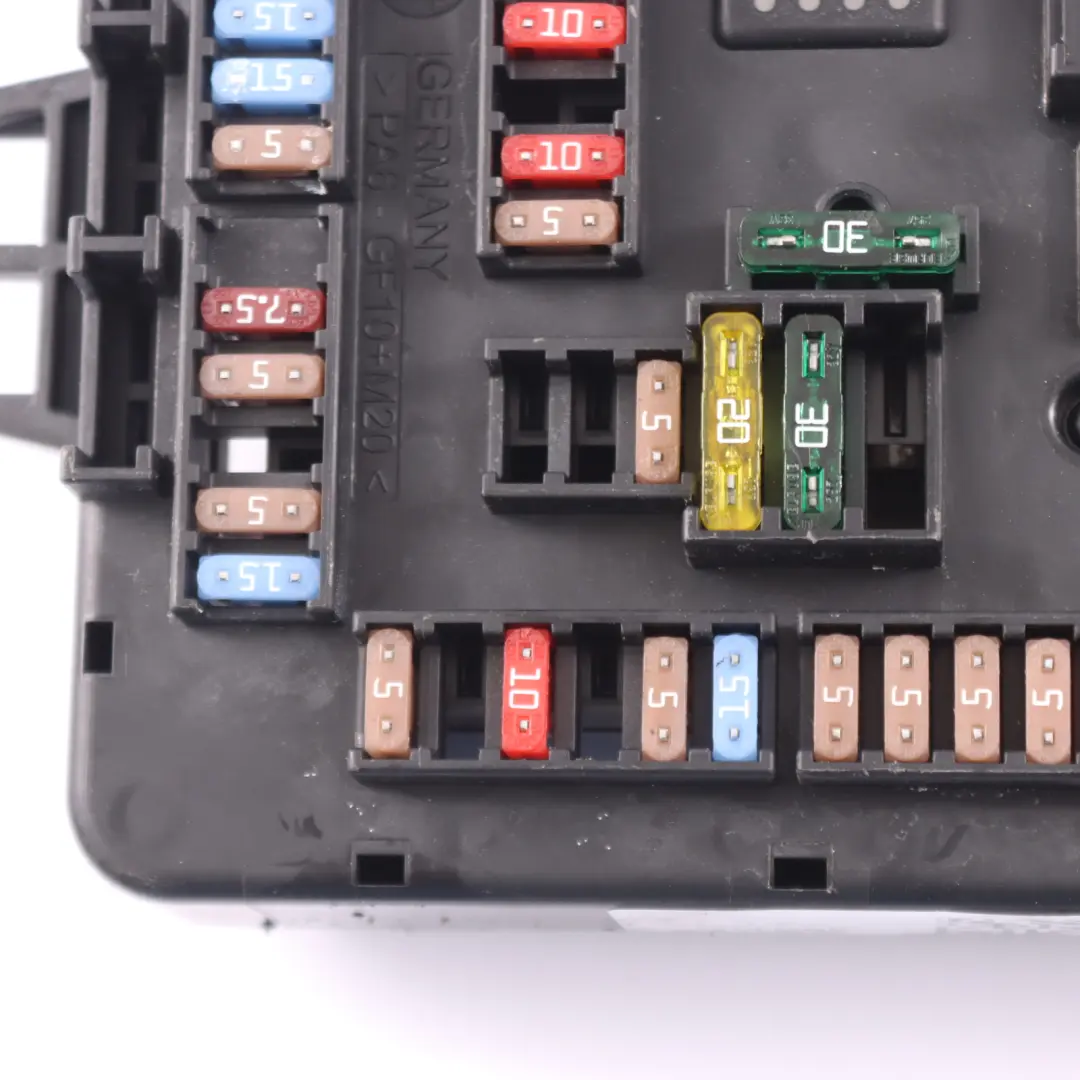 Fuse Box Rear Relay Module Control Unit to BMW X5 F15 with Part number 9316569 BMW X5 F15 Fuse Box Rear Relay Module Control Unit - SKU 9316569 - Part number 9316569