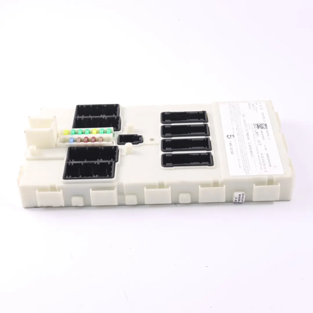 Módulo BDC BMW X5 F15 Cuerpo Controlador de dominio BDC Unidad para con número de pieza 9355750 Módulo BDC BMW X5 F15 Cuerpo Controlador de dominio BDC Unidad - SKU 9355750 - Número de pieza 9355750