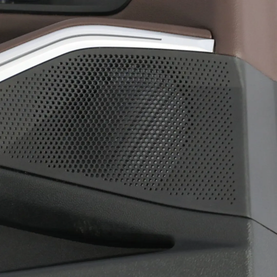 Türverkleidung BMW G20 G21 Tür Verkleidung Hinten Links Mokka für mit Teilenummer 9460693 Türverkleidung BMW G20 G21 Tür Verkleidung Hinten Links Mokka - SKU 9460693 - Teilenummer 9460693