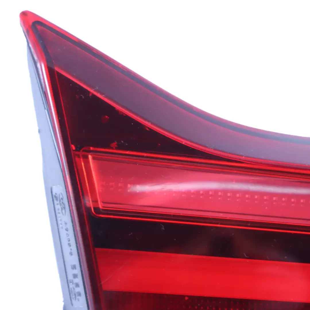 Fanale posteriore BMW F32 Black Line Lampada coperchio baule posteriore sinistra per con numero di parte 9491583 Fanale posteriore BMW F32 Black Line Lampada coperchio baule posteriore sinistra - SKU 9491583 - Numero di parte 9491583