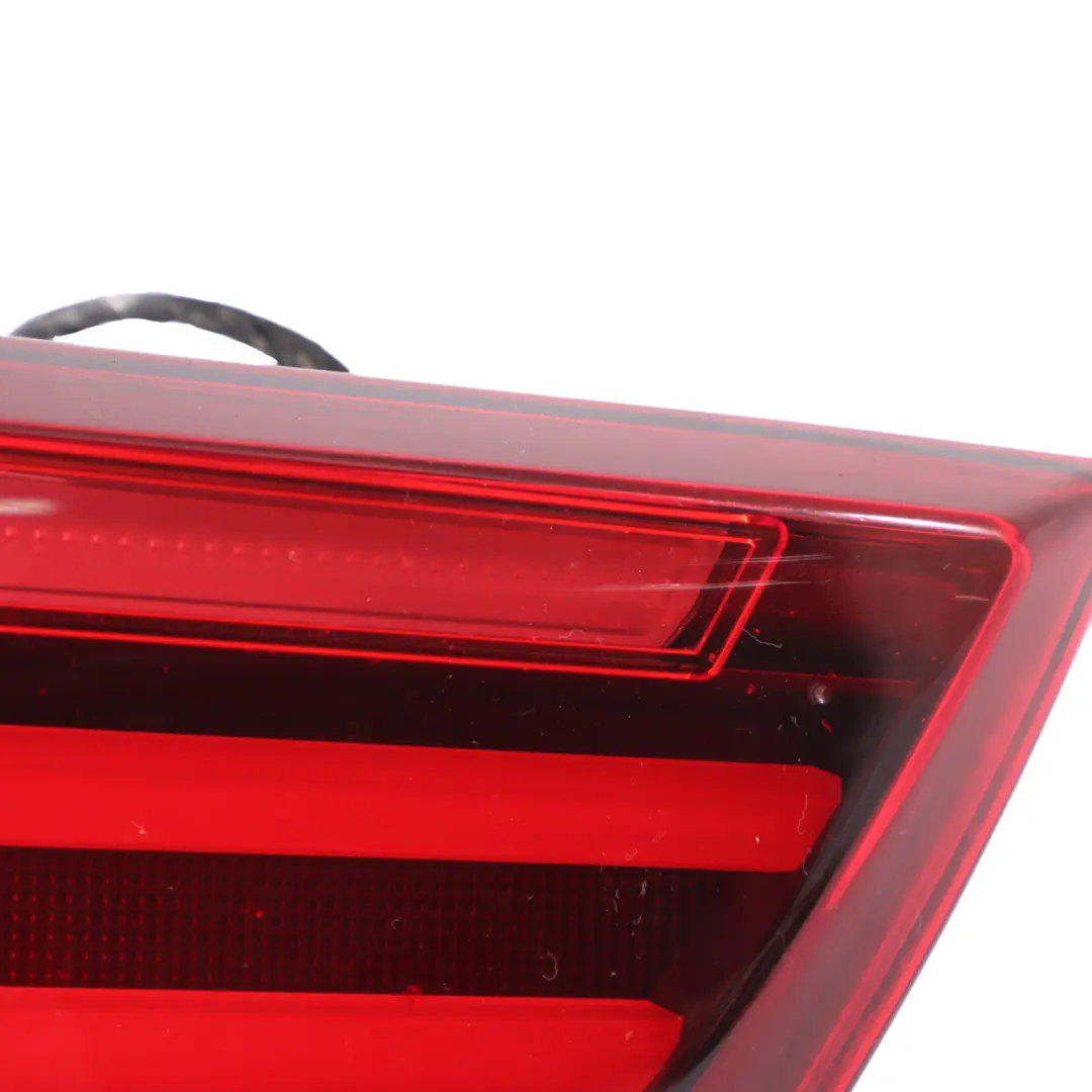 Fanale posteriore BMW F32 Black Line Lampada coperchio baule posteriore sinistra per con numero di parte 9491583 Fanale posteriore BMW F32 Black Line Lampada coperchio baule posteriore sinistra - SKU 9491583 - Numero di parte 9491583