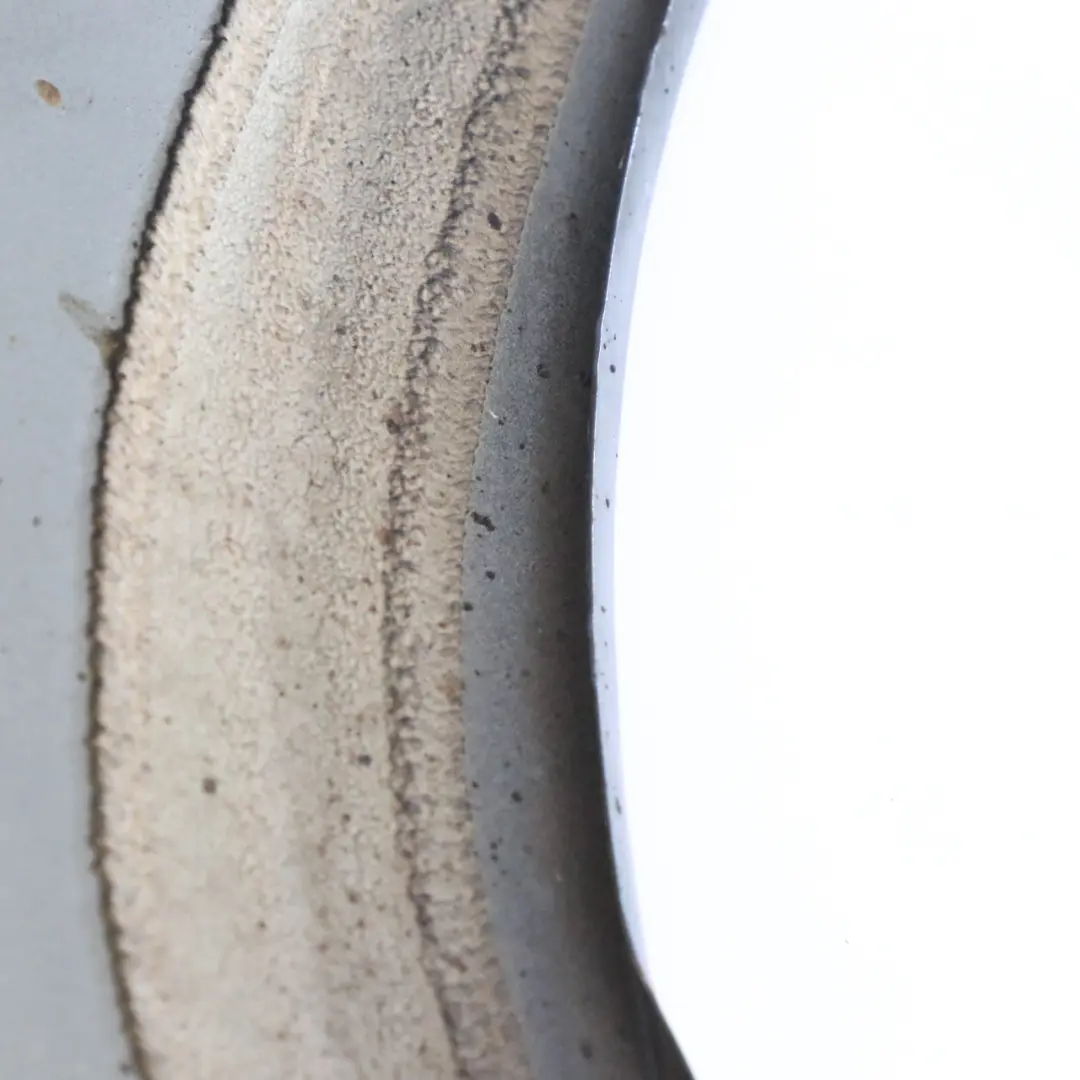 Błotnik Lewy Przedni Mineral Grau Szary Metalik - B39 do BMW F34 o numerze 9633547 BMW F34 Błotnik Lewy Przedni Mineral Grau Szary Metalik - B39 - SKU 9633547-MG - Numer Części 9633547