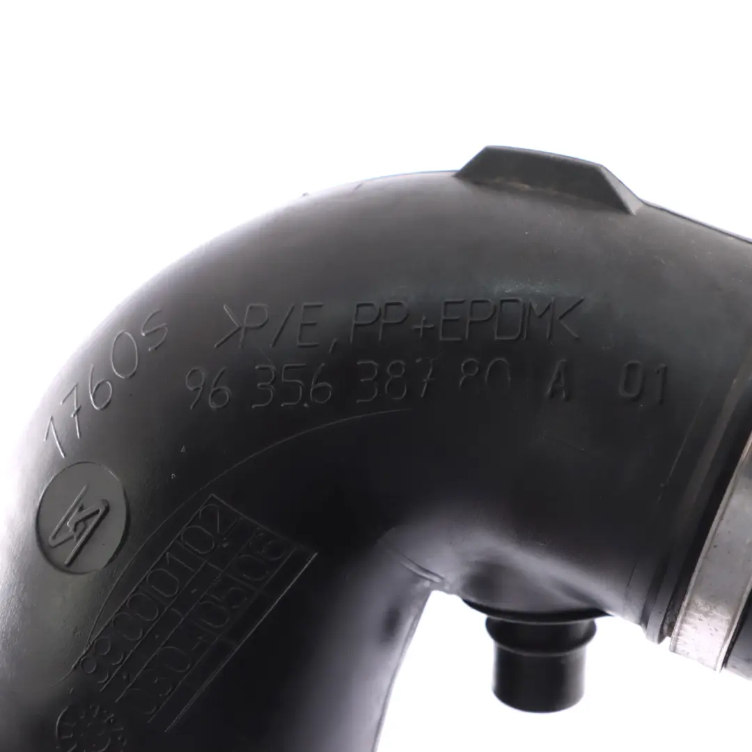 Citroen Xsara 1.6 Gasolina Tubo de admisión de aire para Peugeot 307 con número de pieza 9635638780A Peugeot 307 Citroen Xsara 1.6 Gasolina Tubo de admisión de aire - SKU 9635638780A - Número de pieza 9635638780A