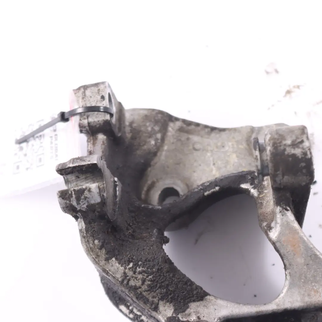 Citroen Peugeot Engine Bracket Alternator Mount support to with Part number 9658199380 Citroen Peugeot Engine Bracket Alternator Mount support - SKU 9658199380 - Part number 9658199380