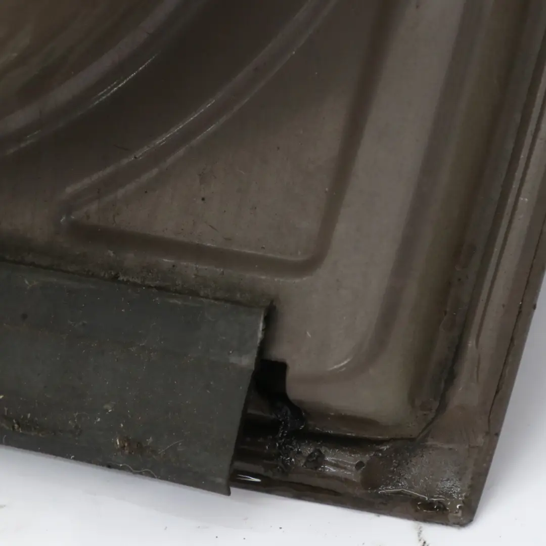 Puerta Delantera Izquierda Mini Countryman R60 Café Claro - B19 para con número de pieza 9805927 Puerta Delantera Izquierda Mini Countryman R60 Café Claro - B19 - SKU 9805927-LCF - Número de pieza 9805927