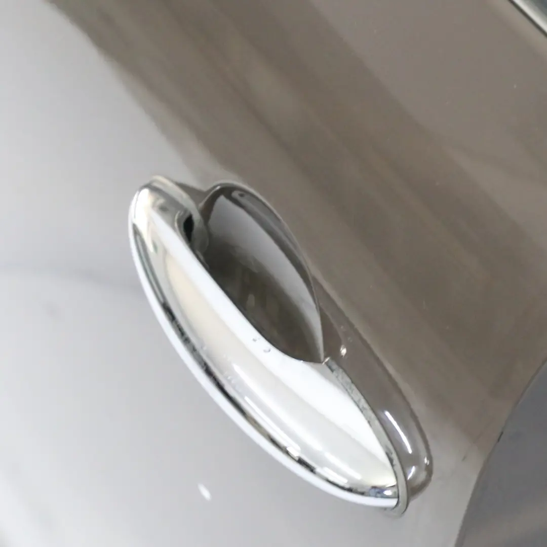 Porta anteriore sinistra Mini Countryman R60 Light Coffee - B19 per con numero di parte 9805927 Porta anteriore sinistra Mini Countryman R60 Light Coffee - B19 - SKU 9805927-LCF - Numero di parte 9805927